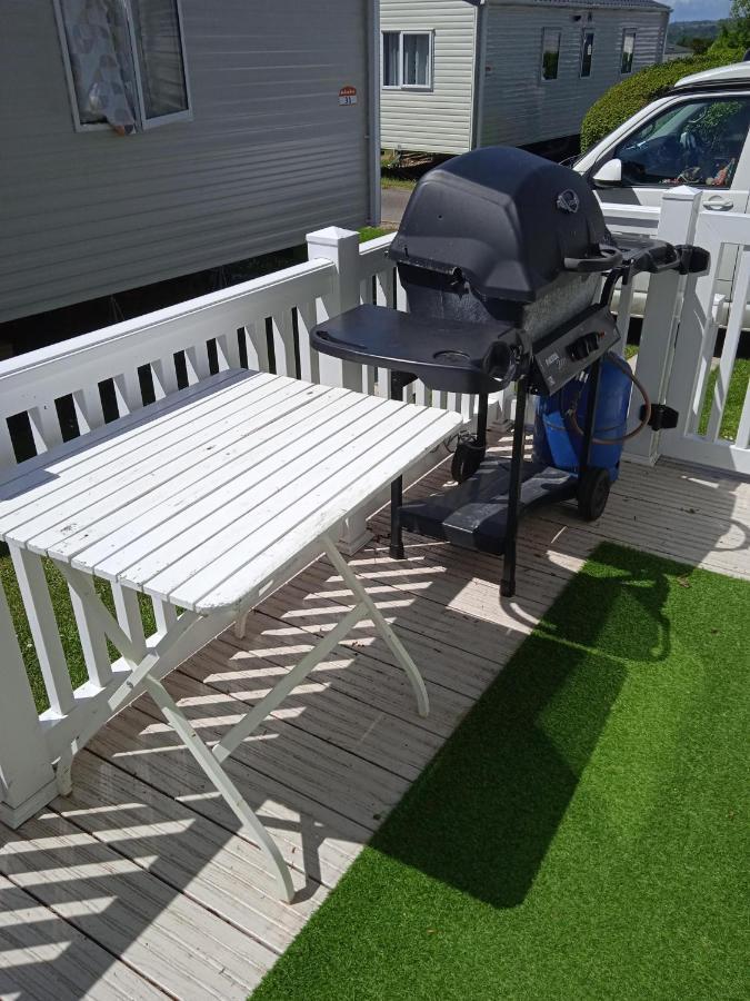 Апартаменты Chalet, Balcony, Bbq, Sleeps 6, Lytchett Minster Экстерьер фото